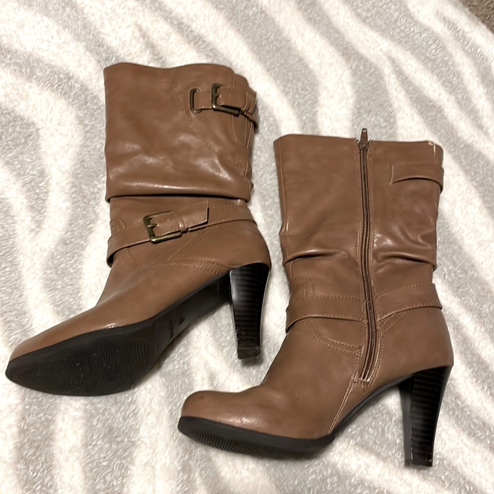 Style&Co. Tan Heeled Boots, size 6.5